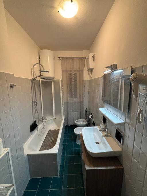 Apartamento Netflix - Wi-Fi - “Fiume 19” - Trieste Exterior foto